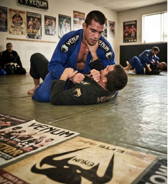Lịch sử và sự phát triển của thương hiệu Venum: Từ thảm tập BJJ đến võ đài UFC