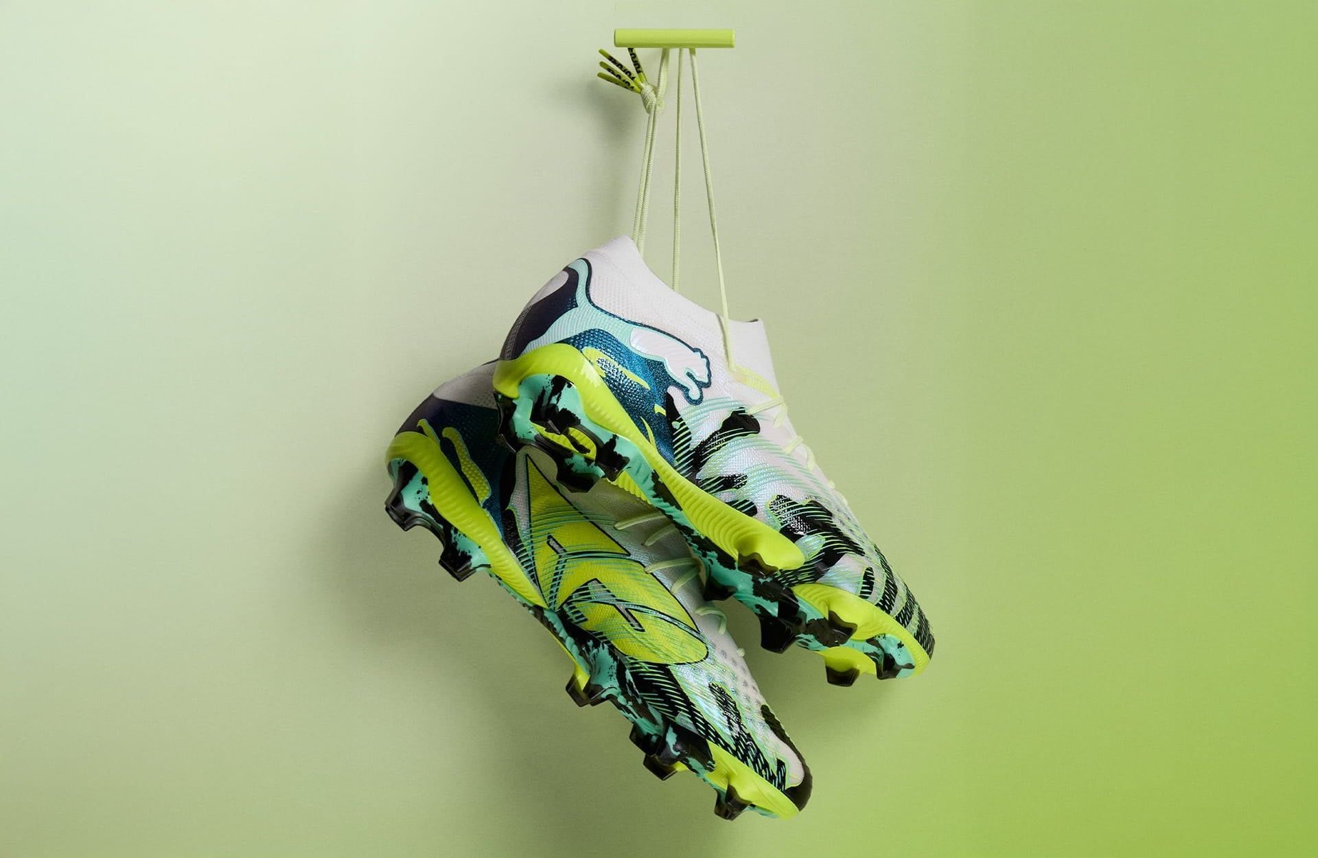 Phiên bản giày đá bóng PUMA Future 9