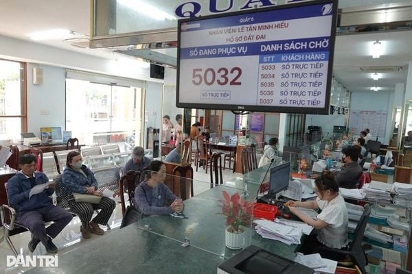 Hệ thống kiosk chuyển đổi số đã cập bến TTHCC xã Cần Đước, Tây Ninh