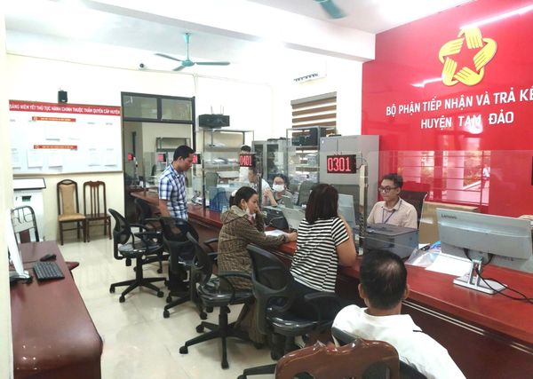 Triển Khai Hệ Thống Xếp Hàng Tự Động Cho UBND Huyện Tam Đảo