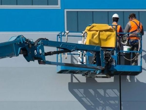 Vận hành xe nâng người còn có chứng chỉ đào tạo phù hợp