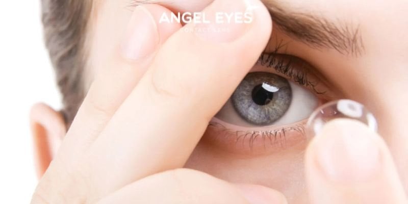 Đeo Kính Áp Tròng Đi Ngủ là gì?