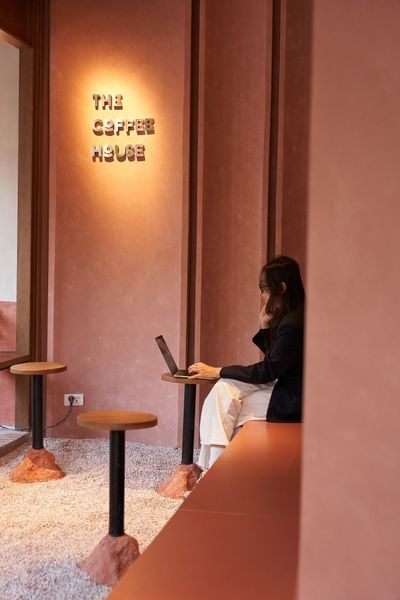 khong gian The Coffee House Trung Hoa Ha Noi