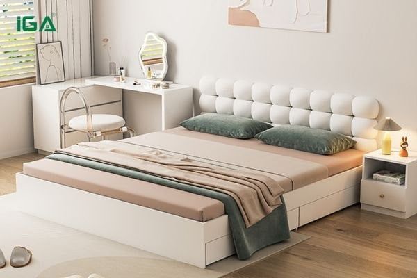 Giường cưới đơn giản mà tinh tế, sang trọng