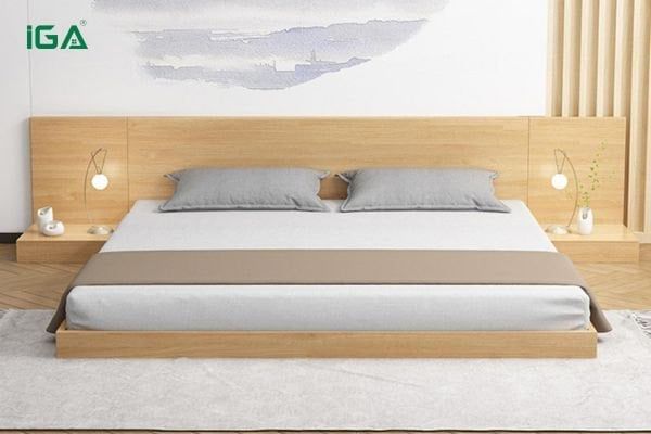 Giường cưới đơn giản mà tinh tế với cách trang trí phù hợp