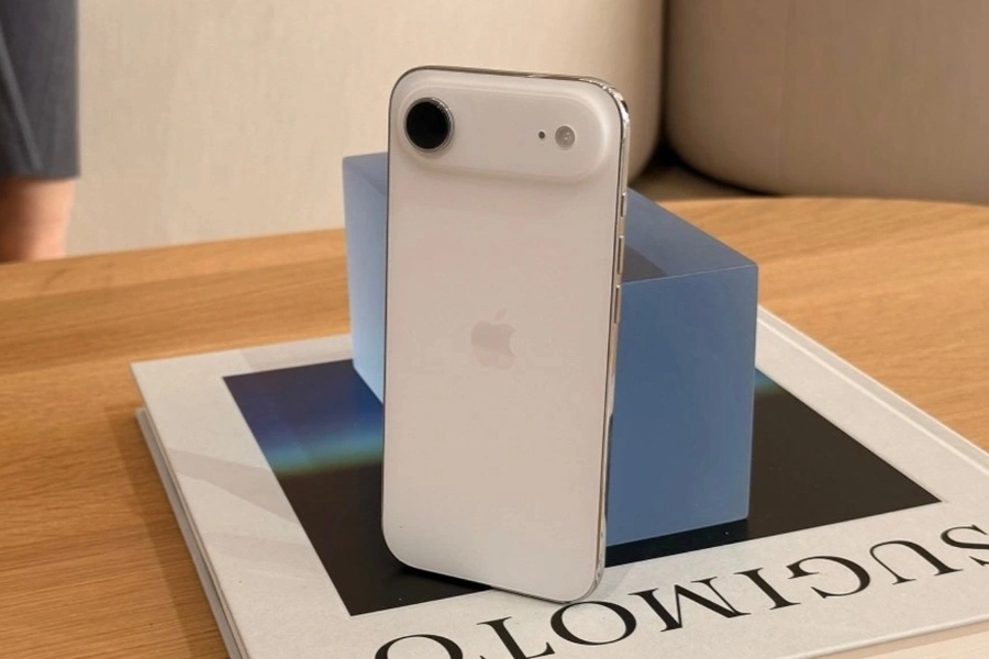 Mục Sở Thị iPhone Air Siêu Mỏng Thất Bại Thảm Hại Làm Các Hãng Xiaomi-Vivo-Samsung Quay Xe