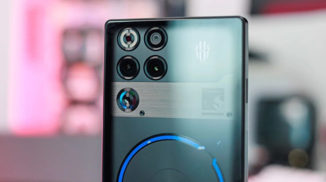 ZTE mới trình làng Redmagic 11S Pro hiệu năng mạnh hơn Samsung và iPhone nhưng không ai mua, vì sao? - mucsothi.com.vn