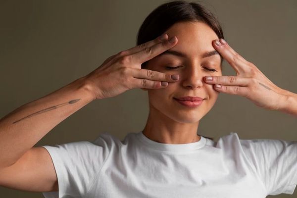 bài tập cho mắt sụp mí