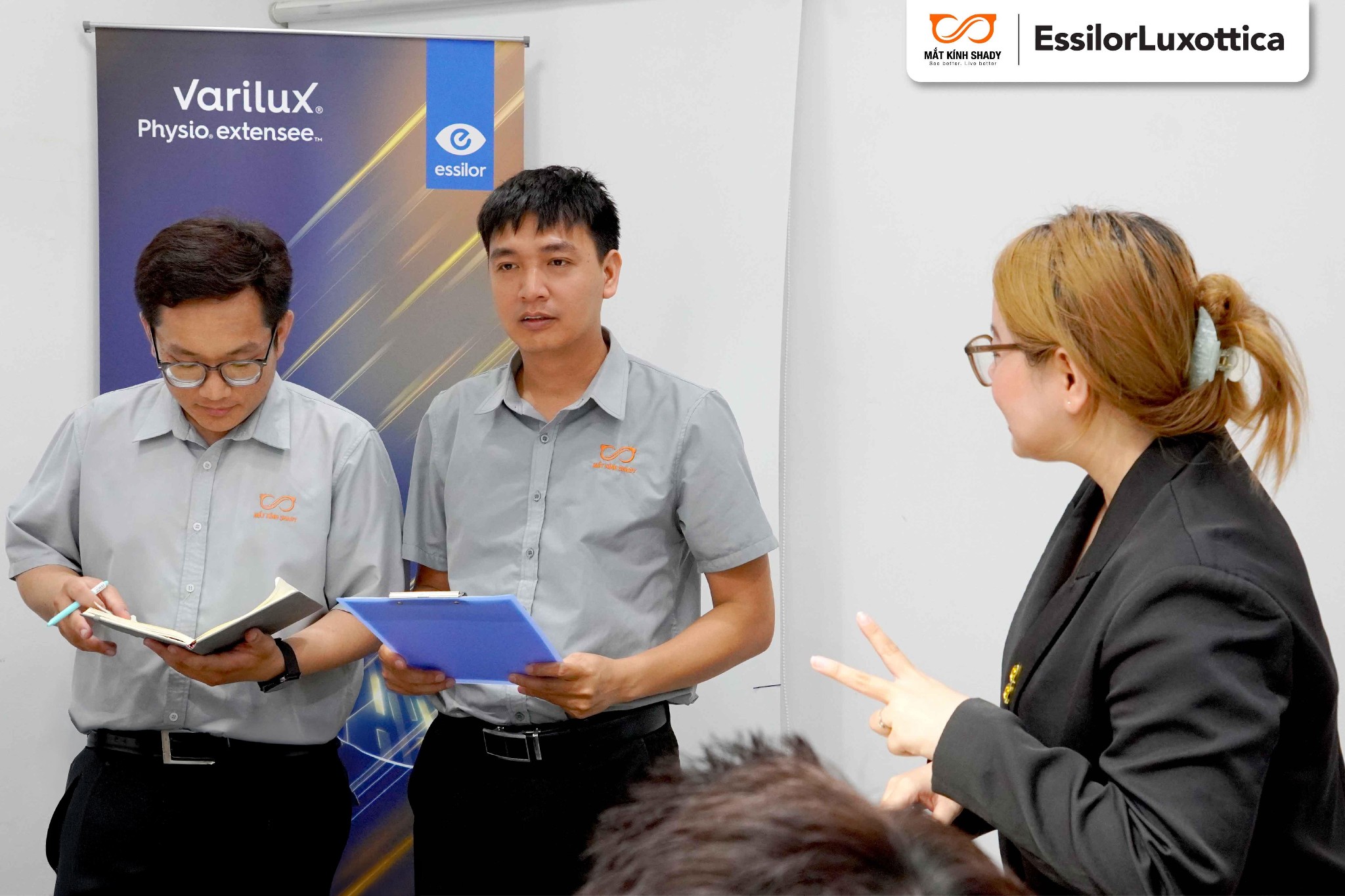 Shady Tổ Chức Training Nội Bộ Đa Tròng Varilux Physio Extensee Cùng Đại Diện EssilorLuxottica