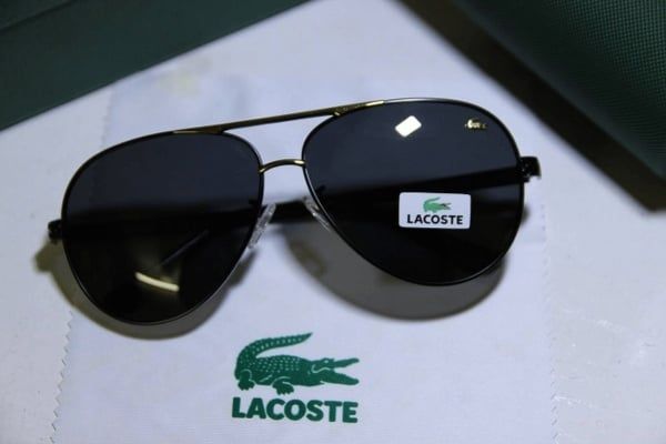mắt kính lacoste chính hãng