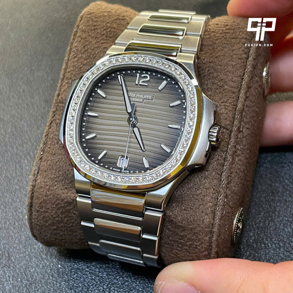 3 lỗi thường gặp khi dán đồng hồ đắt tiền và cách tránh