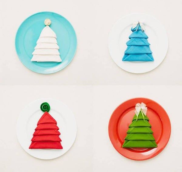 gấp khăn ăn hình cây thông