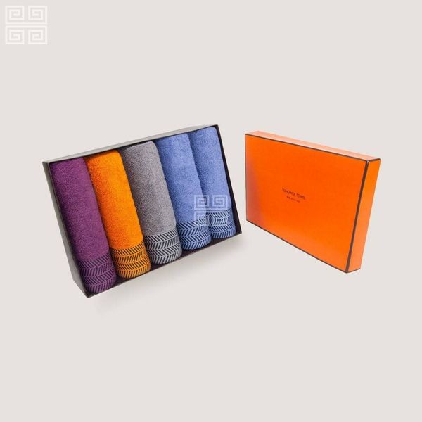 quà tặng nhân viên