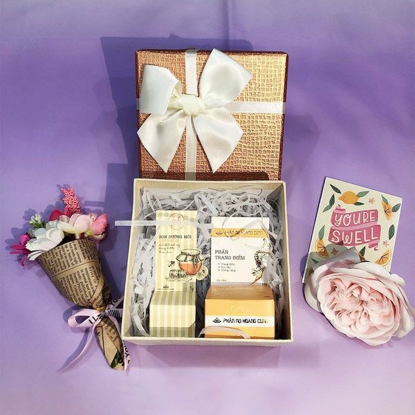 quà tặng chia tay đồng nghiệp