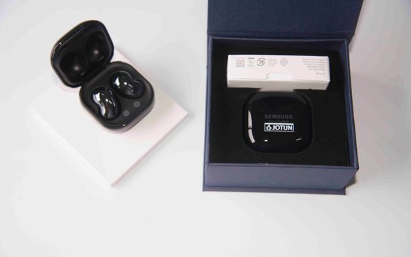 quà tặng chia tay đồng nghiệp