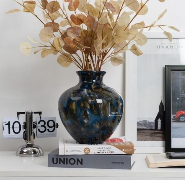 Cách chọn bình hoa và hoa khi trang trí theo phong thủy