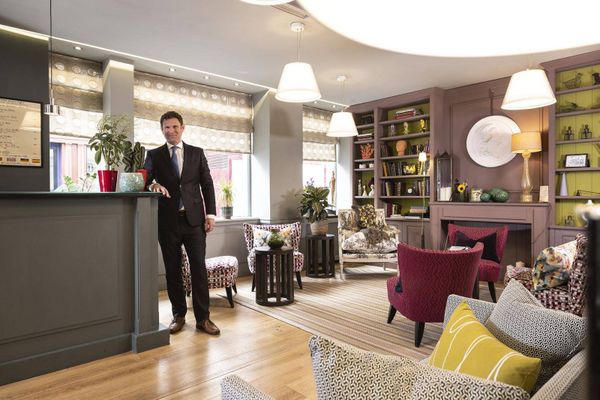 Hôtel de Londres Eiffel - nội thất pháp