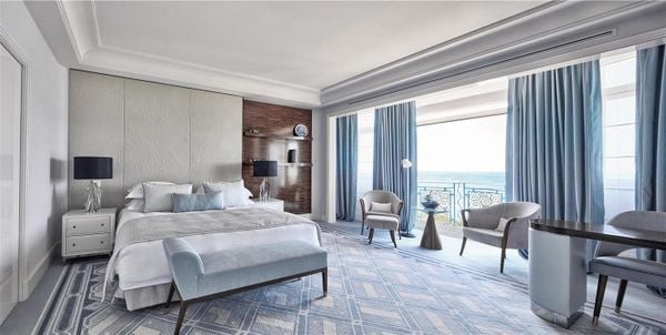 Khách sạn Hôtel Martinez, nội thất phong cách Art Deco