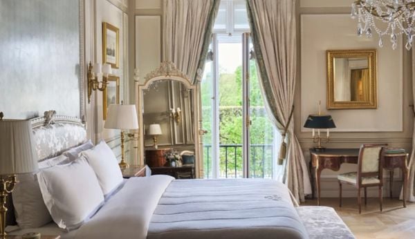 Khách sạn Le Meurice - nội thất tân cổ điển Pháp Louis XVI