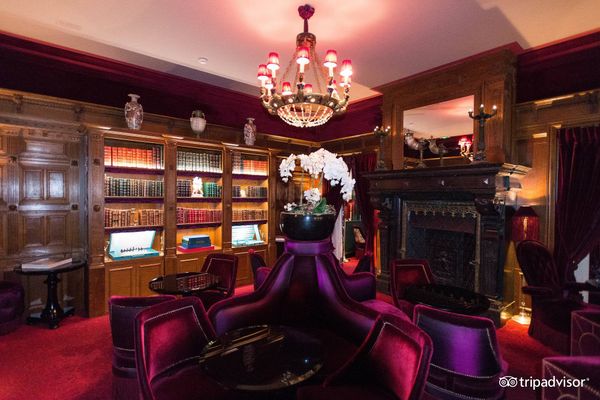 Nội thất Pháp tại Khách sạn 5 sao Maison Souquet Paris
