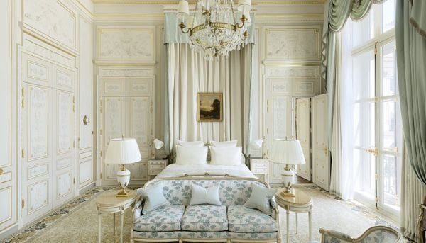 Khách sạn Ritz Paris - Nội thất cổ điển pháp