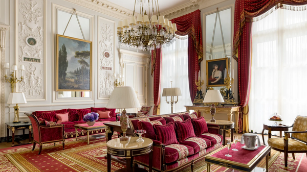 Khách sạn Ritz Paris - Nội thất cổ điển pháp