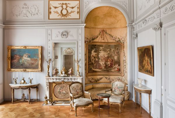Nội thất Louis XV tại Biệt thự Ephrussi de Rothschild