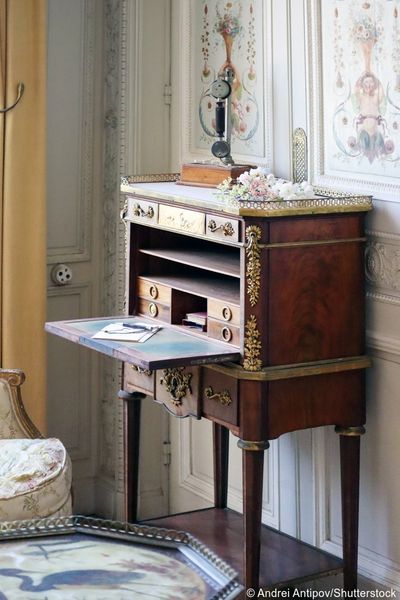 Nội thất Louis XV tại Biệt thự Ephrussi de Rothschild