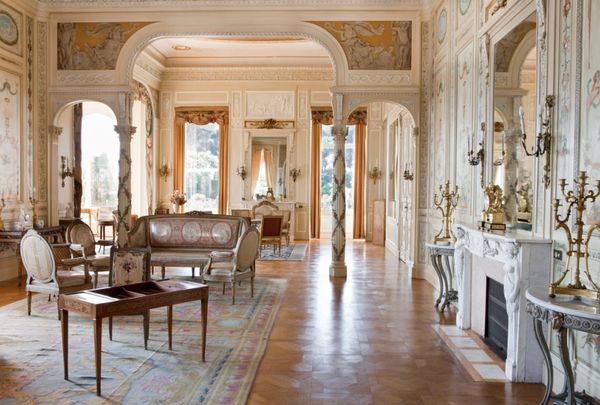 Nội thất Louis XVI tại Biệt thự Ephrussi de Rothschild