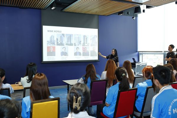 Sinh viên ngành du lịch HPU tự tin và năng động trong môi trường học tập hiện đại