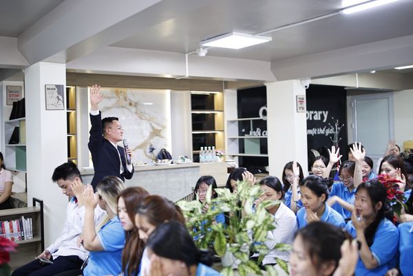 Sinh viên HPU tự tin và học tập năng động