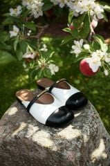 Dép bít mũi Hạnh Dung