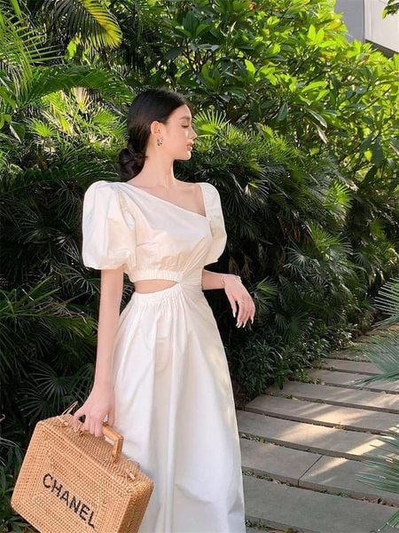 Các kiểu váy hè đẹp nhất - Váy cut-out tiết chế