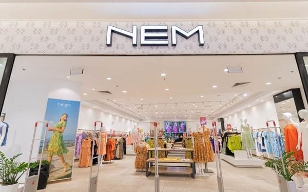 Các shop quần áo nữ đẹp ở TPHCM - NEM Fashion