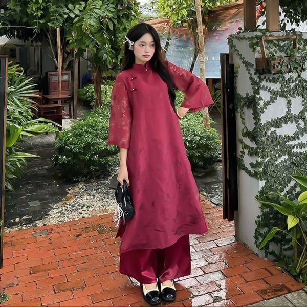 Mặc áo dài đi giày gì - Ưu tiên da mềm