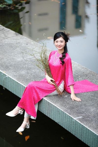 Giày cao gót mũi nhọn