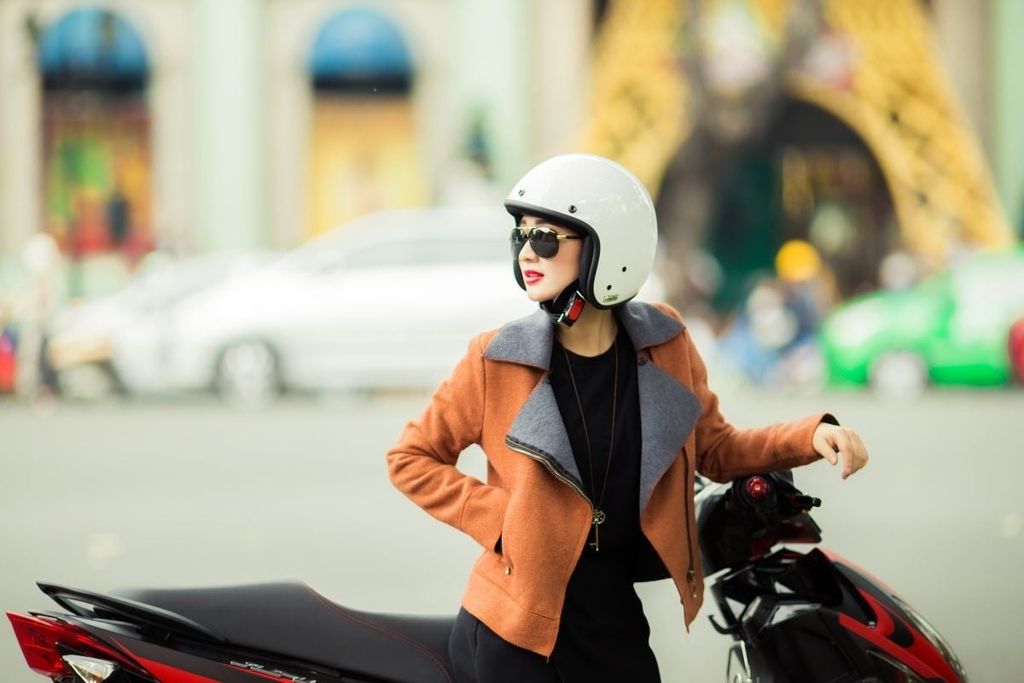 in mũ bảo hiểm spa