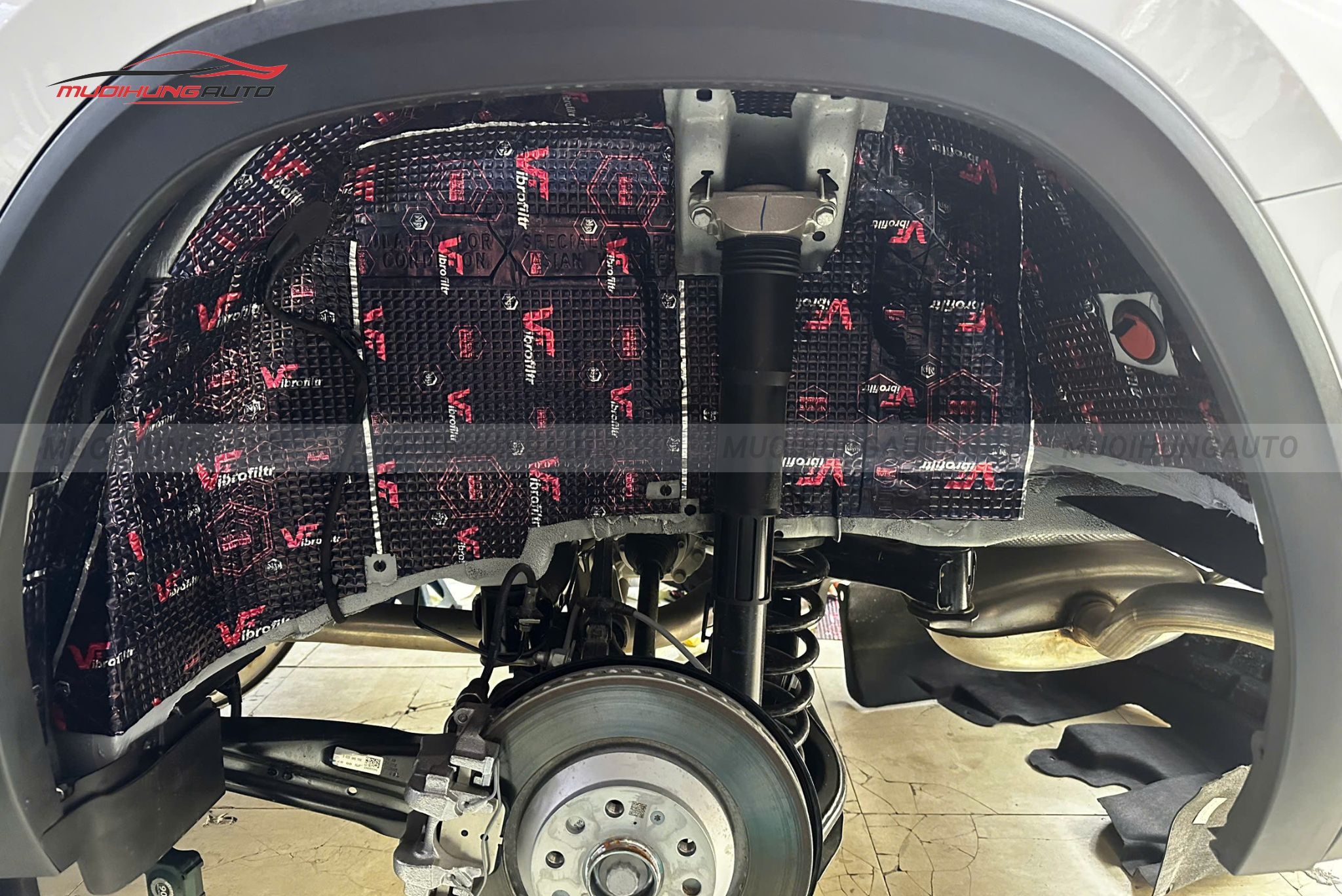 Dán cách âm hốc bánh Volkswagen Teramont 2025