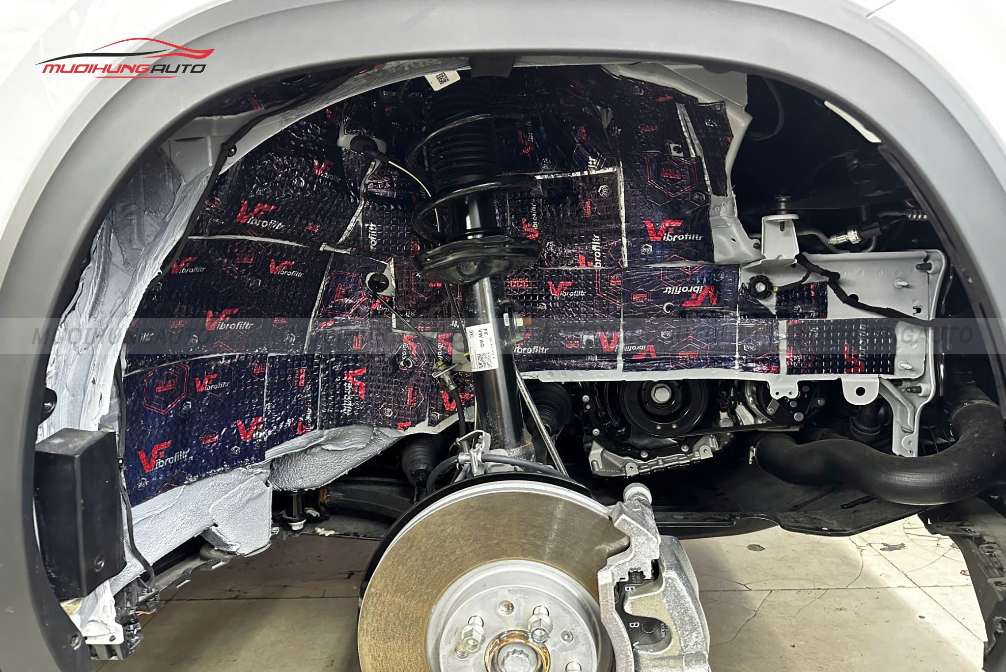 Cách âm chống ồn hốc bánh Volkswagen Teramont 2025