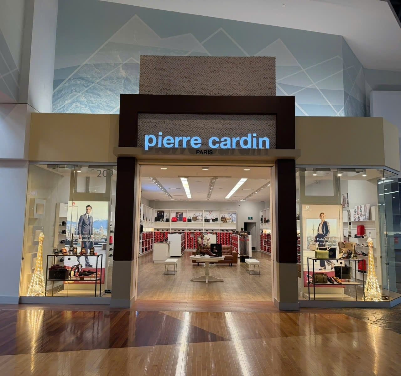 Pierre Cardin Chính Thức Mở Rộng Sang Canada: Bước Đi Chiến Lược Từ Đông Nam Á Ra Thị Trường Bắc Mỹ