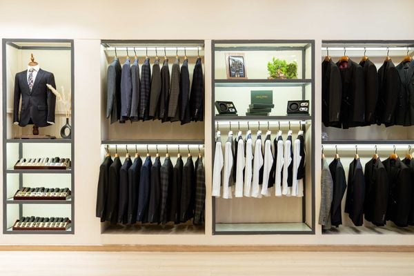 Cửa hàng Adam Store chuyên thời trang nam