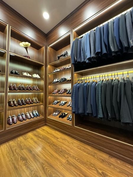 Adam Store cửa hàng