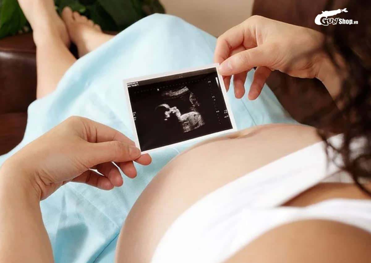 Tam cá nguyệt là gì?