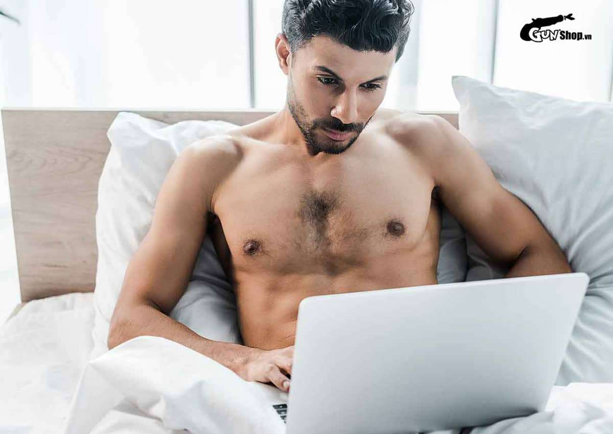 Xem sex nhiều có bị làm sao không?