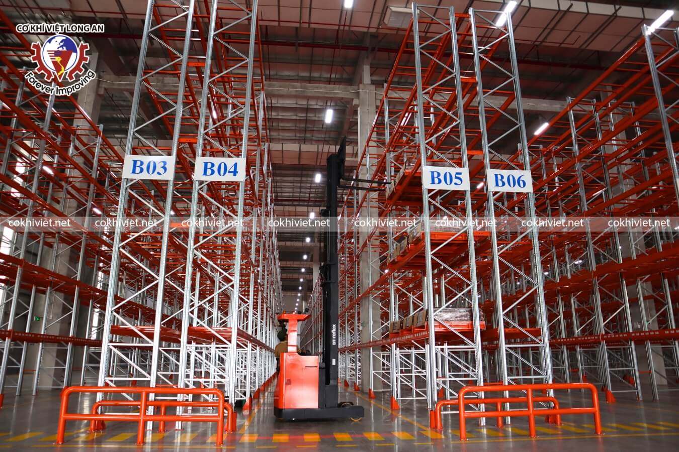 kệ selective ngành logistics