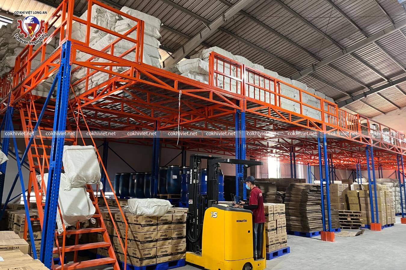 kệ sàn kho bao bì