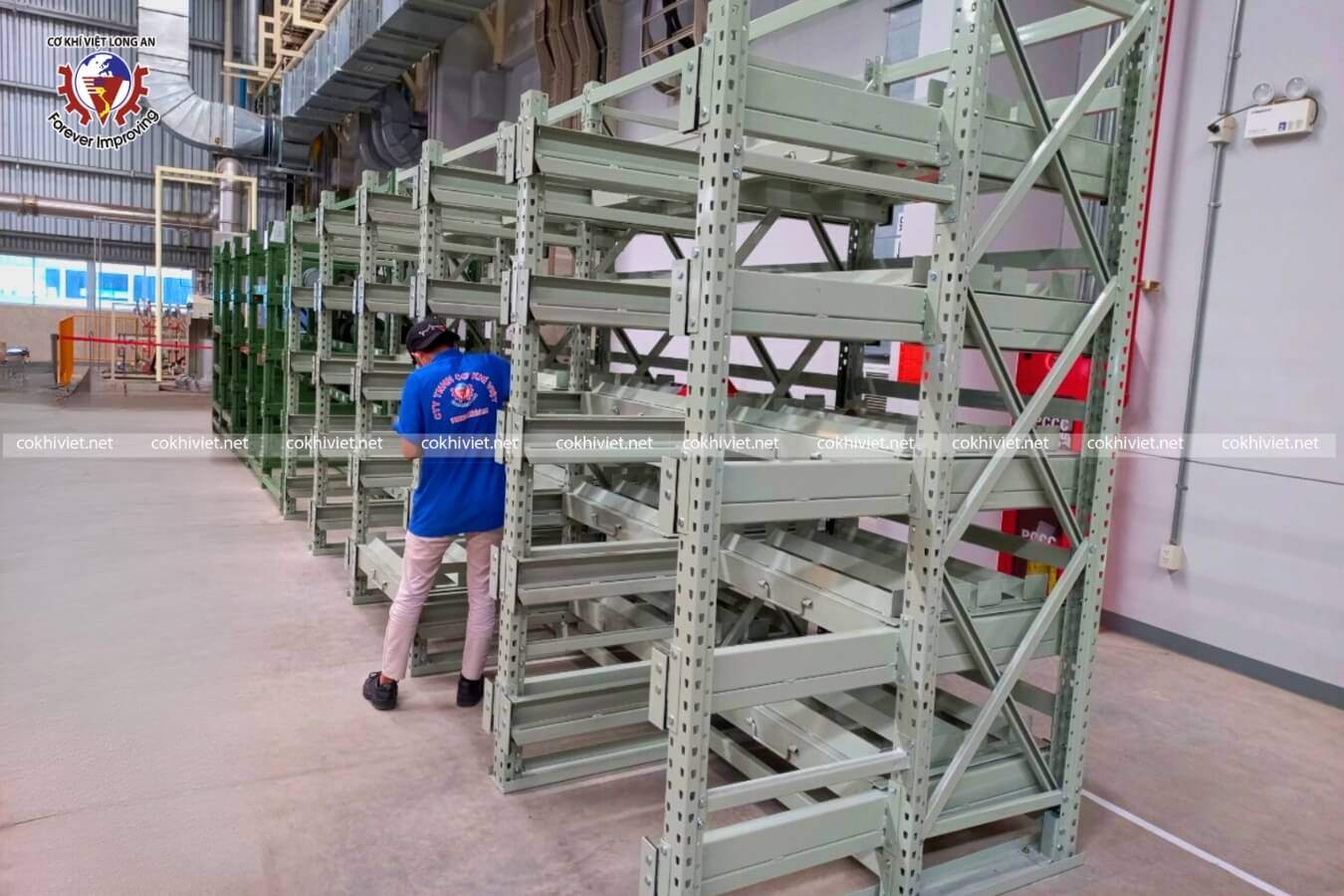 kệ khuôn cơ khí