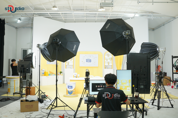 pu-studio-x-nutifood-du-an-livestream-5-phong-da-nen-tang-bung-no-9.9