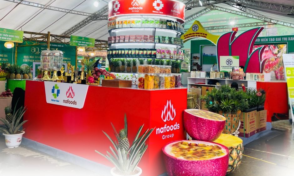 sản phẩm nông sản chế biến nafoods trưng bày tại hội chợ