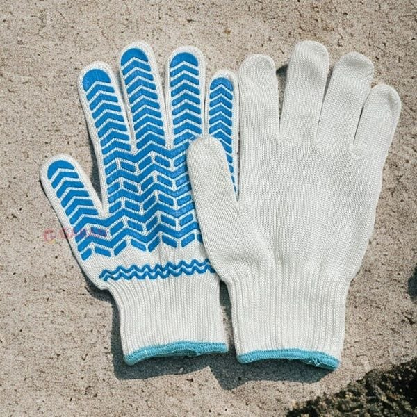 Những ngành nghề sử dụng găng tay len phù hợp theo mức độ rủi ro